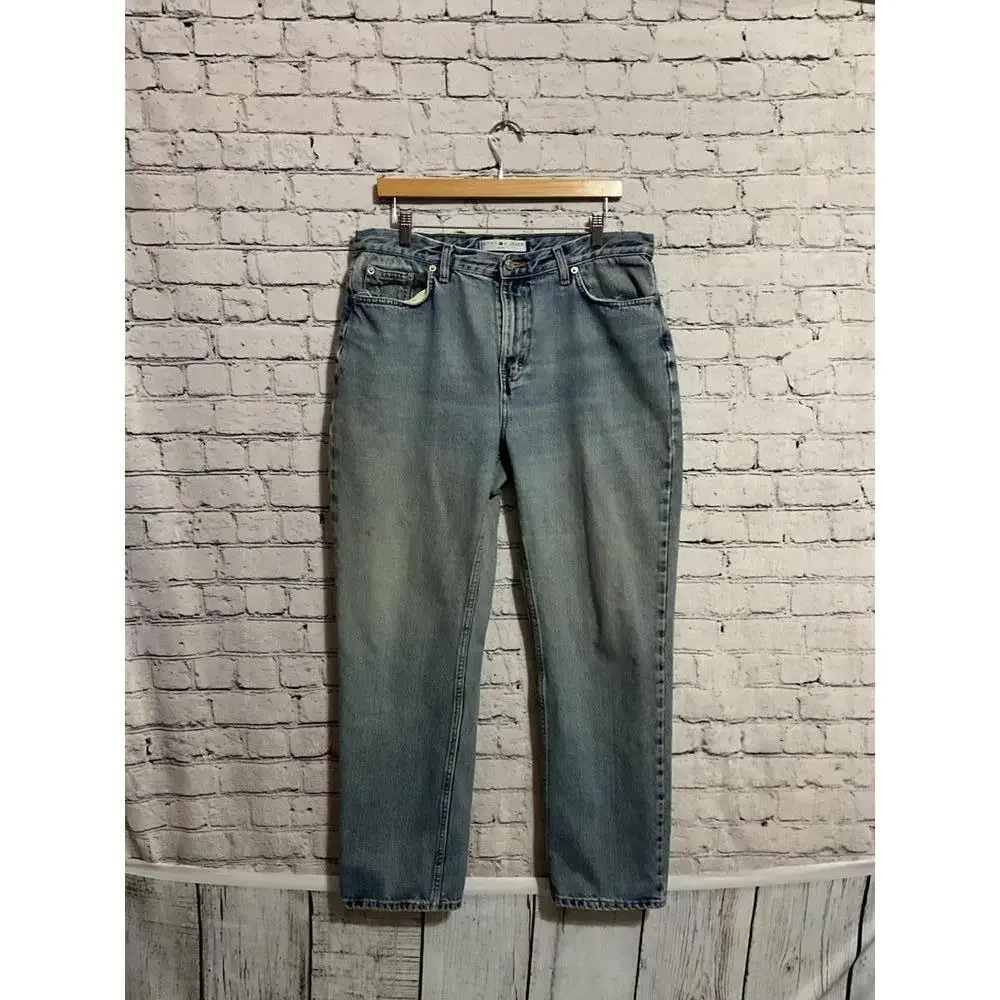 Tommy Hilfiger‎ Men's Jeans Size 33x31 Light Wash Denim